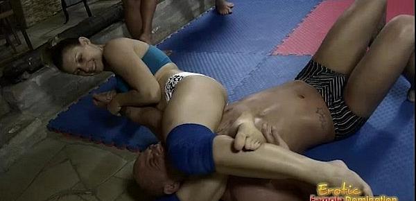  Gorgeous Girls Wrestling One Muscly Guy 1